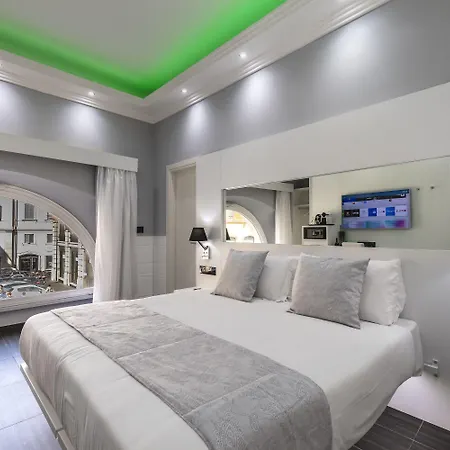 The One Boutique & (adults Only) 4*
