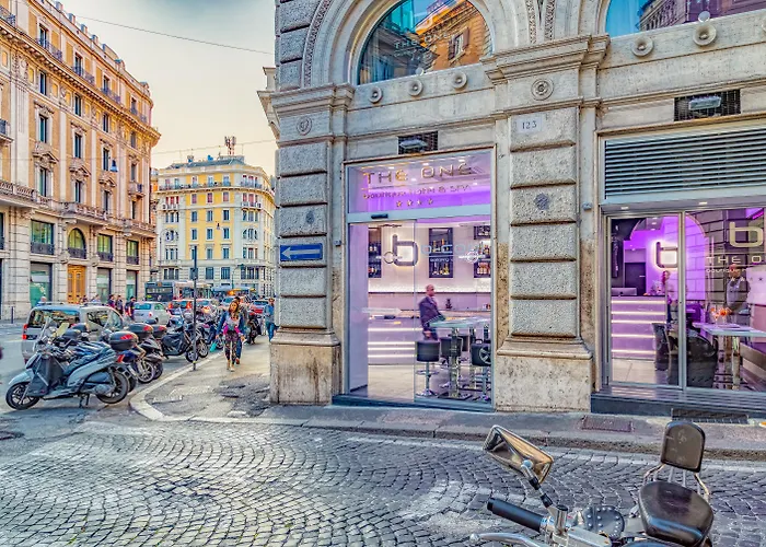 The One Boutique & (adults Only)